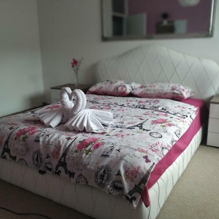 Apartment No. 5 Cacak Luaran gambar