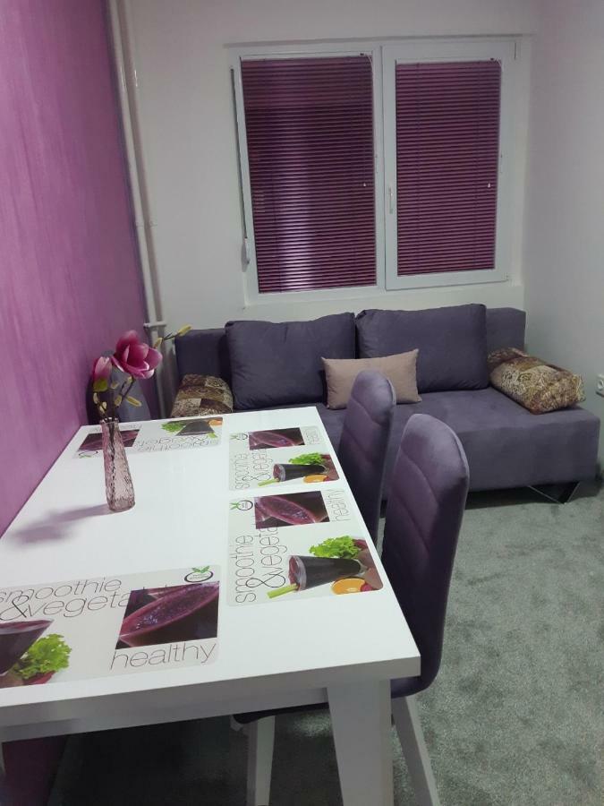 Apartment No. 5 Cacak Luaran gambar
